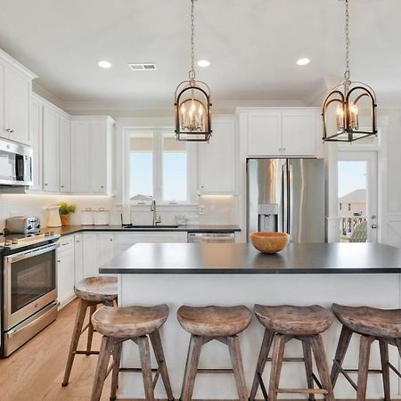 Seas The Day Villa Oak Island Luaran gambar