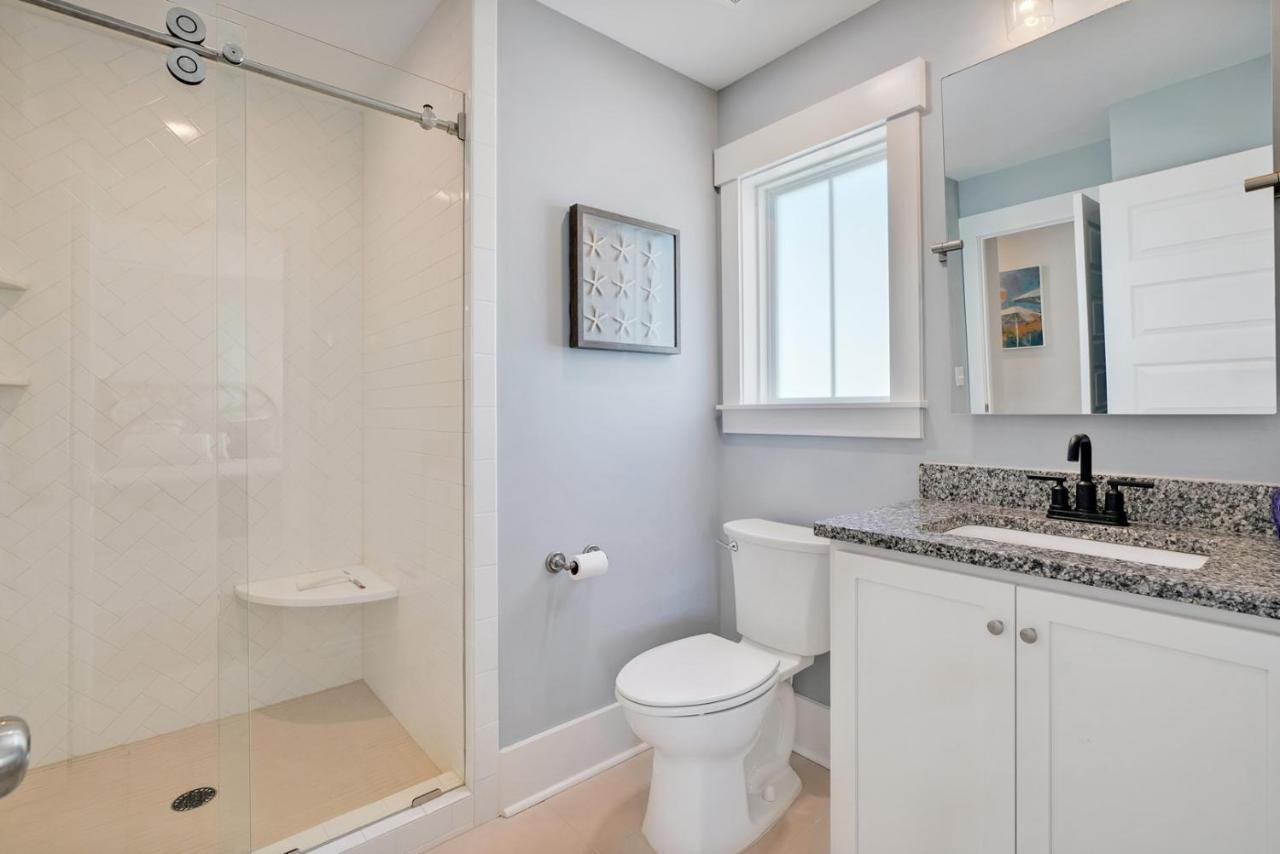 Seas The Day Villa Oak Island Luaran gambar